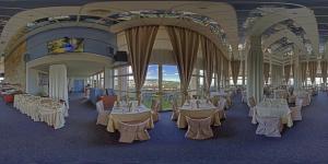 Gallery image of Hotel Cherno More in Varna City