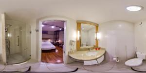 Gallery image of ibis Copacabana Posto 2 in Rio de Janeiro