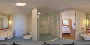 Gallery image of ibis Vitoria Praia do Canto in Vitória