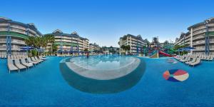 Gallery image of Holiday Inn Resort Orlando Suites - Waterpark by IHG in Orlando