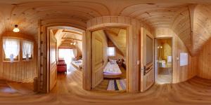 Gallery image of Domki i Apartamenty Krupa Ciche z Jacuzzi in Zakopane