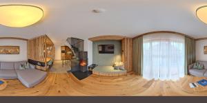 Fotografie z fotogalerie ubytování ZAGLGUT HOTEL-CHALETS Wellness & Views with Summer Card Included v Kaprunu