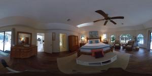 Gallery image of Your Manatee and Scalloping Adventure Retreat in Crystal River in Crystal River