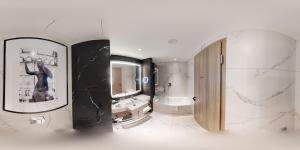 Gallery image of Radisson Collection Hotel, Warsaw in Warsaw