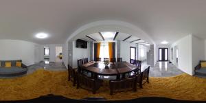 Gallery image of Casa Andra si Denis in Novaci-Străini