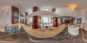 Gallery image of Crowne Plaza Yantai Sea View by IHG in Yantai