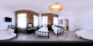 Gallery image of Axilleion Boutique Hotel in Ermoupoli