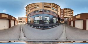 Fotografie z fotogalerie ubytování Restaurant & Apartments & Rooms AVENIA v destinaci Ruma