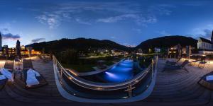 Foto dalla galleria di Hotel Bergkristall a Silbertal