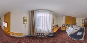 Gallery image of Marmara Hotel Budapest in Budapest