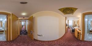 Gallery image of Marmara Hotel Budapest in Budapest