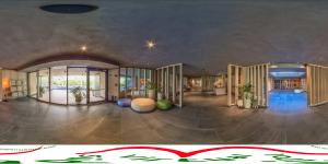 Foto dalla galleria di Weinegg Wellviva Resort ad Appiano sulla Strada del Vino
