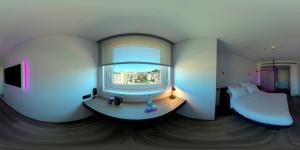 Gallery image of YOTEL Porto in Porto