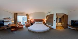 Gallery image of Grand Millennium Al Wahda Hotel and Executive Apartments Abu Dhabi in Abu Dhabi