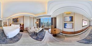 Gallery image of Centara Grand At CentralWorld in Bangkok