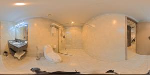 Galeriebild der Unterkunft Wave View Hotel in Seeb