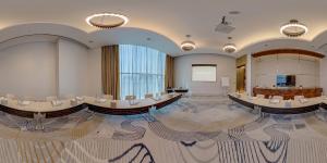 Gallery image of Grand Plaza Mövenpick Media City in Dubai