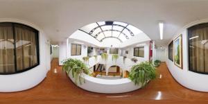 Foto sihtkohas Quito asuva majutusasutuse Hotel David galeriist