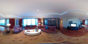 Gallery image of The H Dubai in Dubai