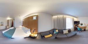 Gallery image of Holiday Inn Bournemouth by IHG in Bournemouth