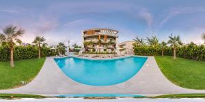 Gallery image of SOFIA Luxury Residence - Premium Apartments with Pool & BBQ, Rooftop Terrace, 5 Min to Sea in Paphos