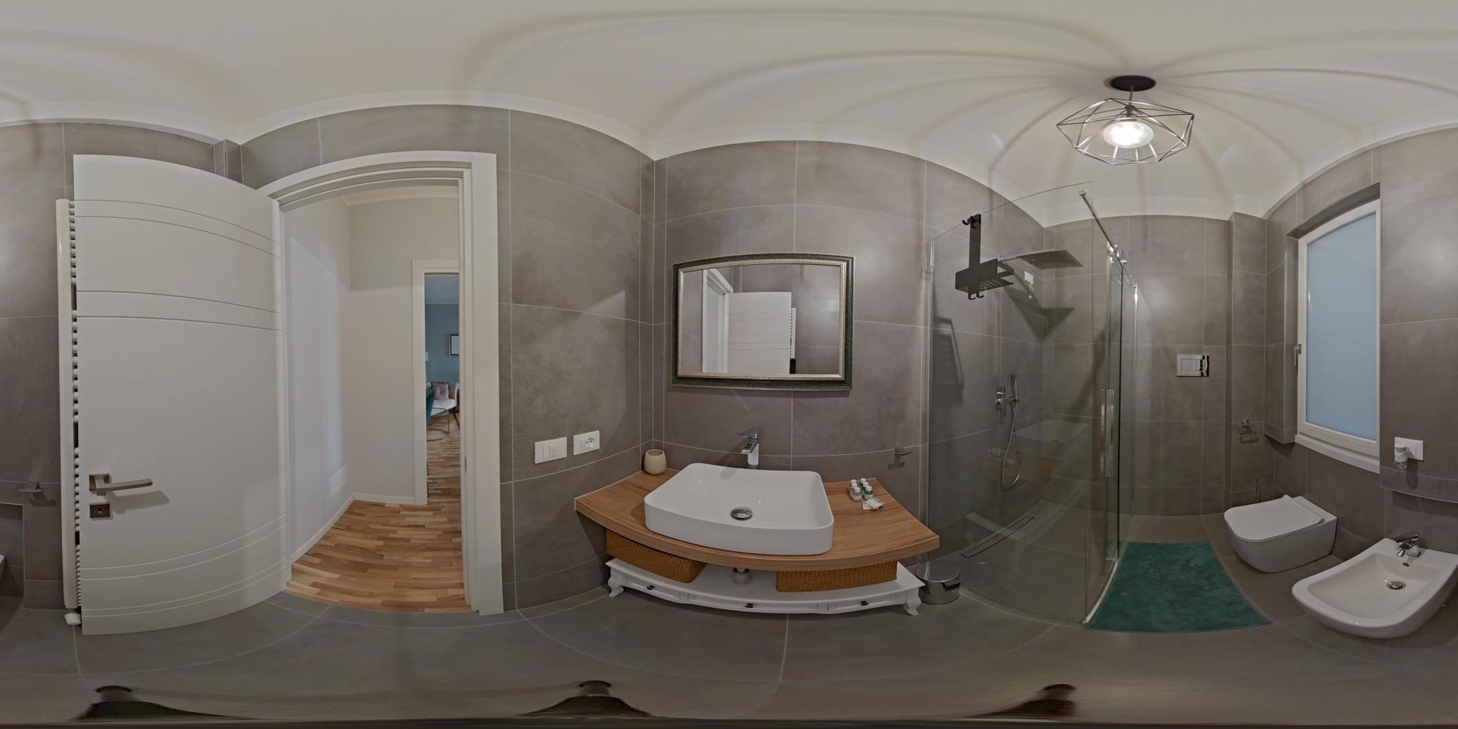 Trade Junior Suite - 16