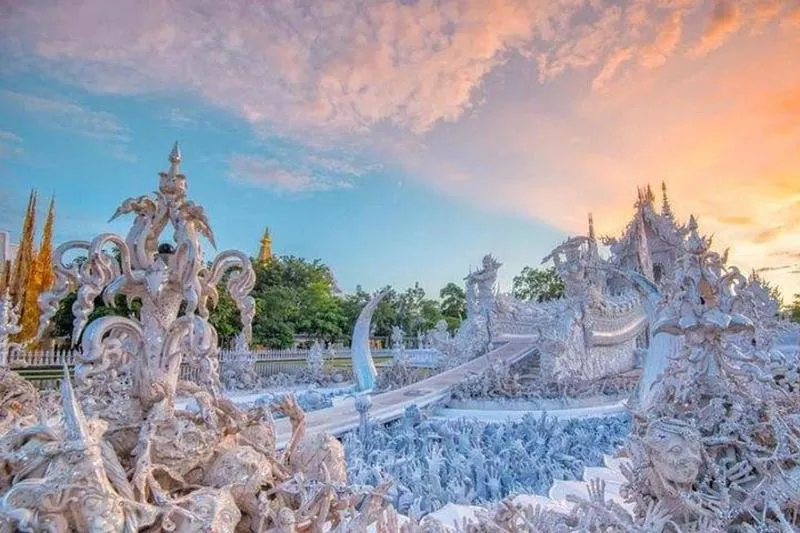 Featured tour with 28 reviews: From Chiang Mai: White Temple & Golden Triangle Day Trip