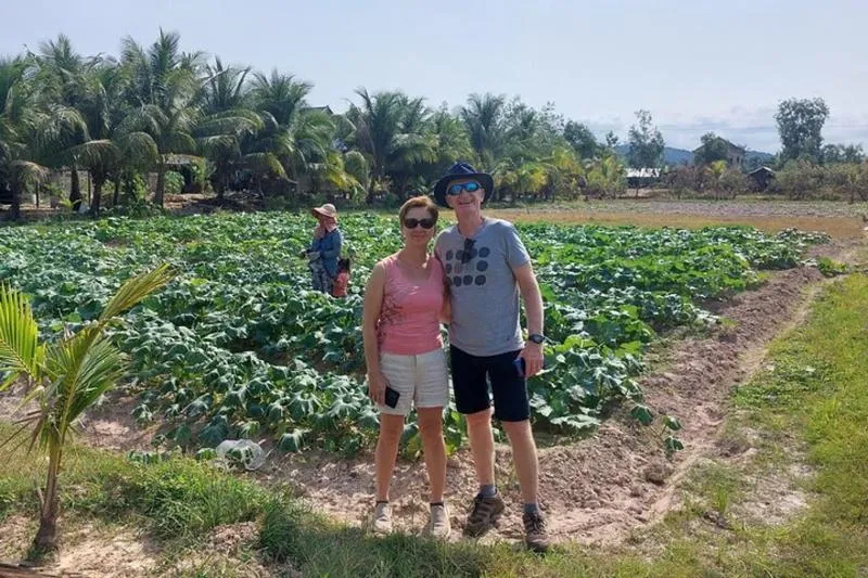 1 Day Trip: Private Kampot Countryside Tour & Pepper farm, Kep/Crab Market