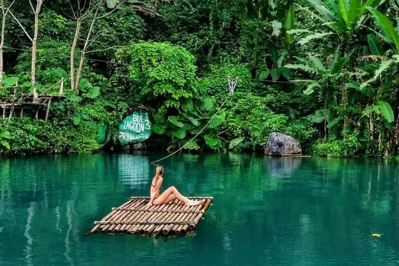 Vang Vieng Tour A – Blue lagoon 3 with Caves and Zipline