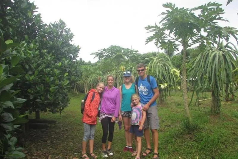 Mekong Delta and Cai Rang Floating Market 5-Hours Tour