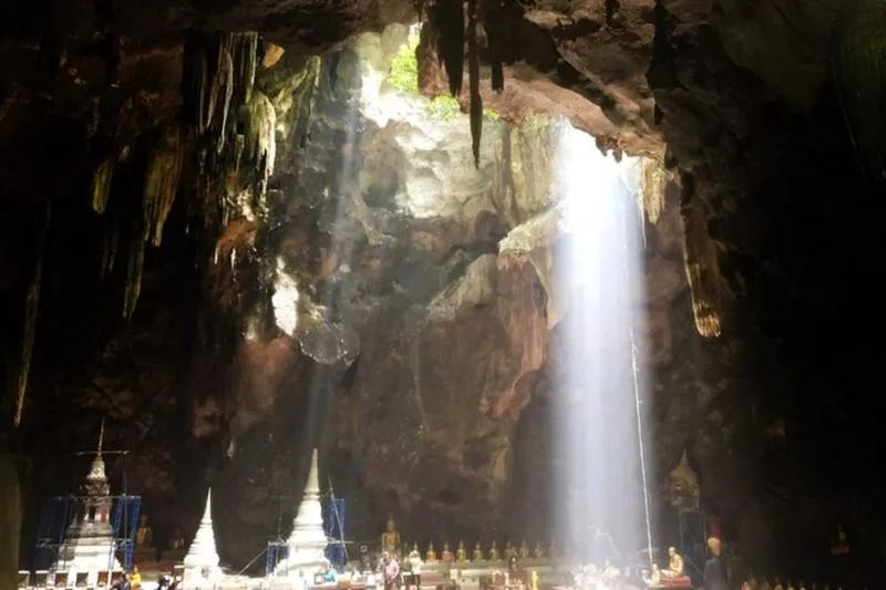 Petchaburi’s Historic Palaces and Ancient Temples – Private Tour from Hua Hin