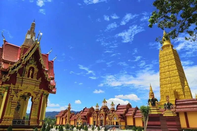 Highest score tour: Temples Tour in Thailand from Khaolak | 5 rating