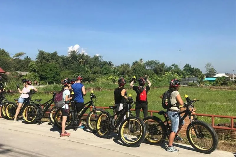 Featured tour with 60 reviews: Half-day E-bike Countryside and rice paddies (flat land, GUIDED)