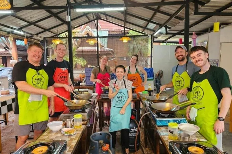 Duration range for Market Tours from Chiang Mai from 2 hours 30 minutes to 270 hours Duration range for Market Tours from Chiang Mai from 2 hours 30 minutes to 270 hours