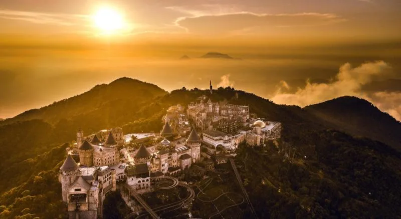 Ba Na Hills SunWorld Evening Tour