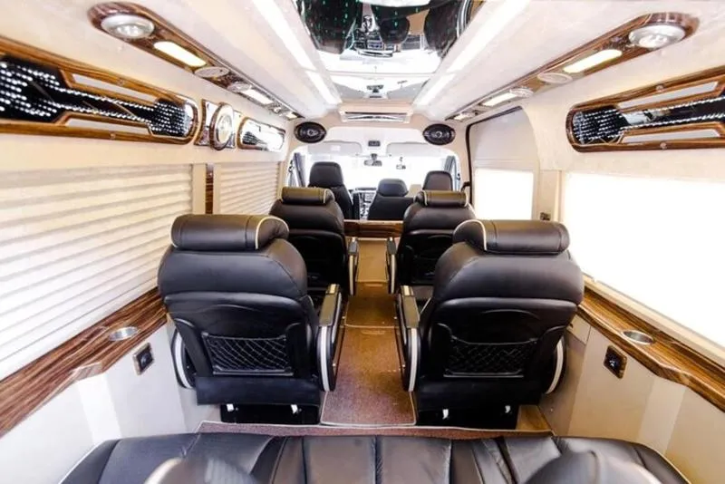 Hanoi Airport Pick-up (Private Ride From Hanoi Airport to Hotels)