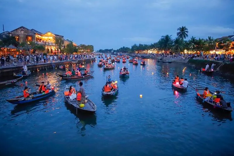 1 Day Trip: Marble Mountains – Hoi An Ancient Town Afternoon Tours FROM DANANG(15H30-21H)