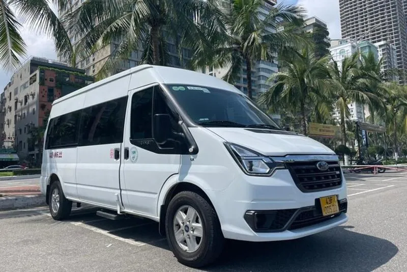 Hoi An to Da Nang by private car or vice versa