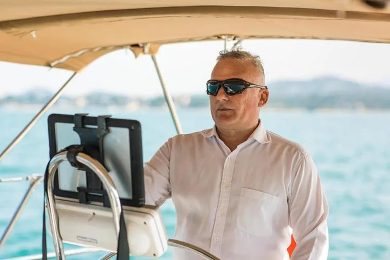 Luxury Tour: Private Yacht Charter in Koh Samui with Chef