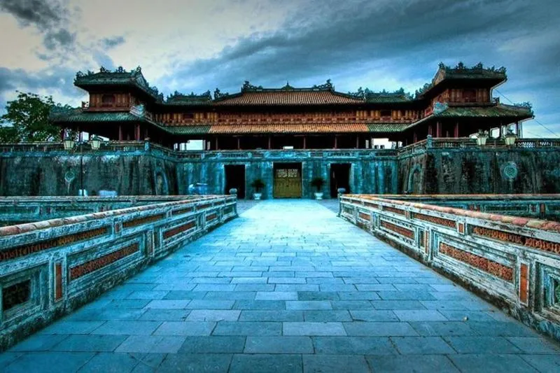 Private tour price range for Historical Tours from Da Nang from 28 USD and average 108 USD Private tour price range for Historical Tours from Da Nang from 28 USD and average 108 USD