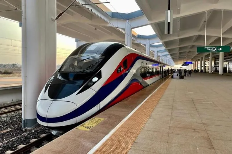 Private Tour Vientiane – VangVieng by Express Train