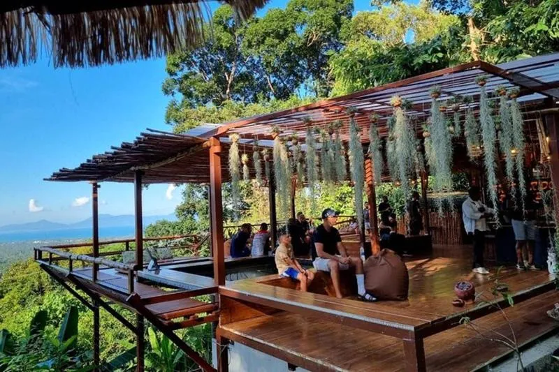 Tree Bridge Cafe And Zipline – Jungle Flight Adventure in Koh Samui