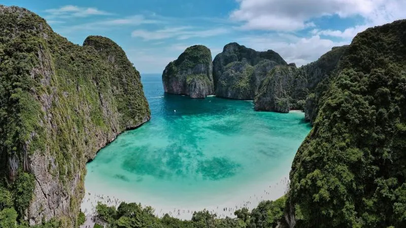 Cheap Phi Phi Islands Tour from Krabi starting at 1,245 THB