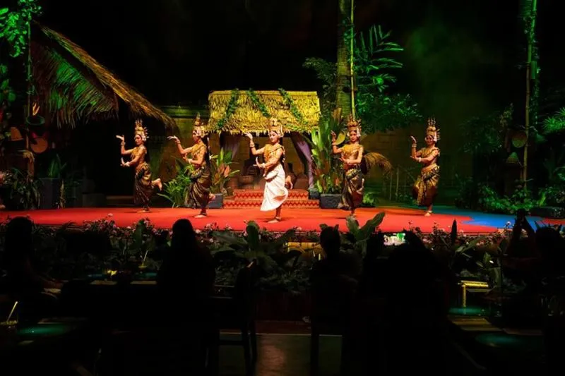 Featured tour with 5 reviews: Kanell Dinner Show – Apsara Dance and Fine Dining in Siem Reap