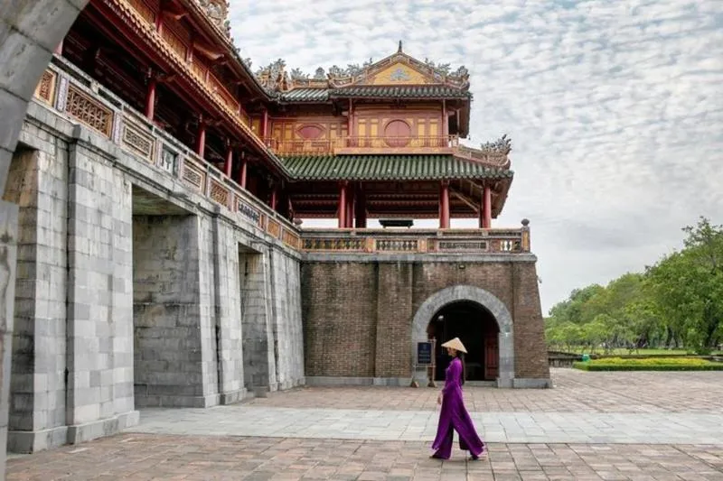 Private tour price range for Hue City from Da Nang from 48 USD and average 88 USD Private tour price range for Hue City from Da Nang from 48 USD and average 88 USD
