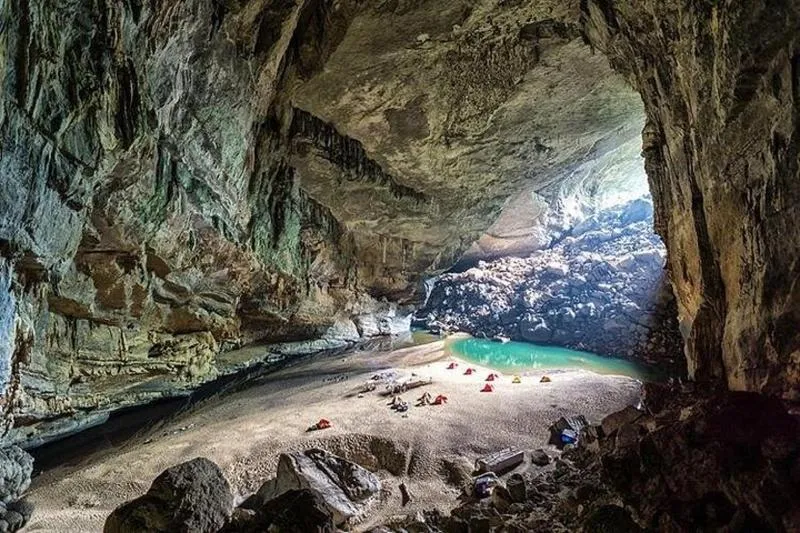 Phong Nha Cave – Paradise Cave Small Group Tour: All Inclusive